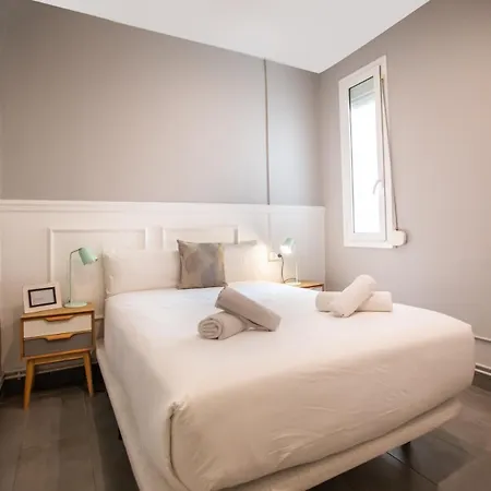 34mal635- New&bright 2br Near Sagrada Familia Apartment