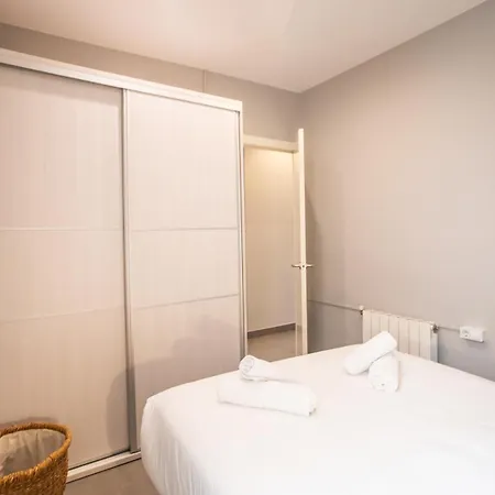 Apartment 34mal635- New&bright 2br Near Sagrada Familia *