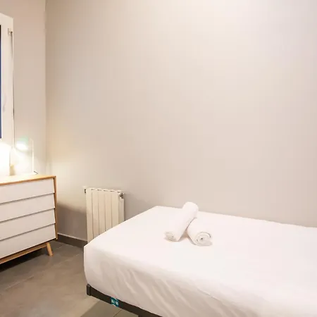 34mal635- New&bright 2br Near Sagrada Familia *